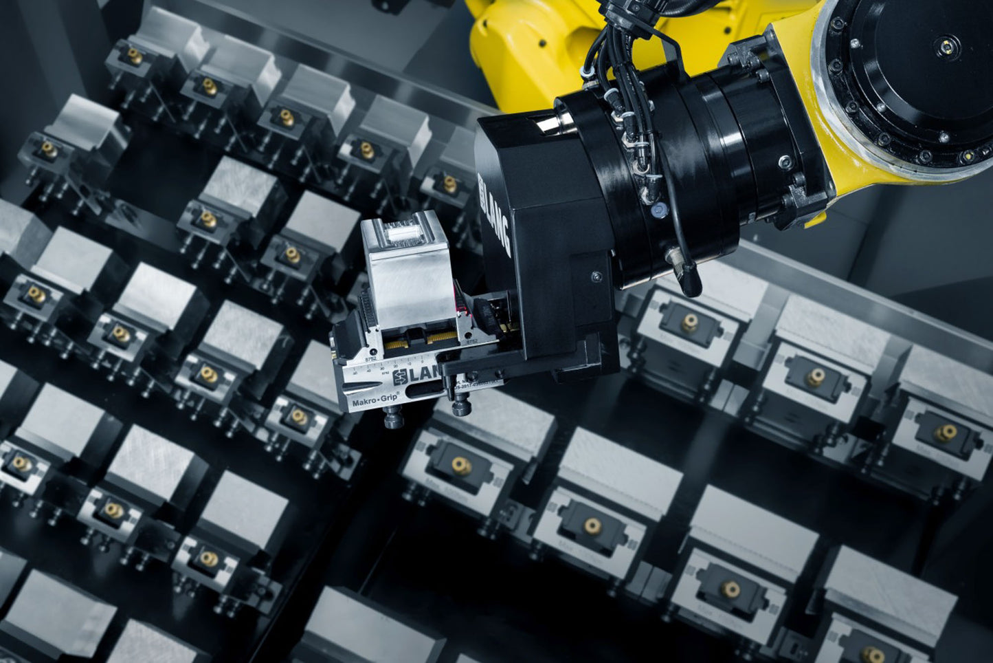 LANG Technik: RoboTrex